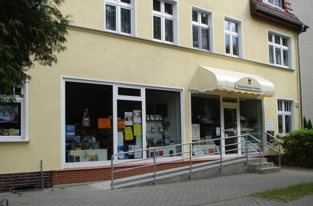 Foto Bibliothek.JPG