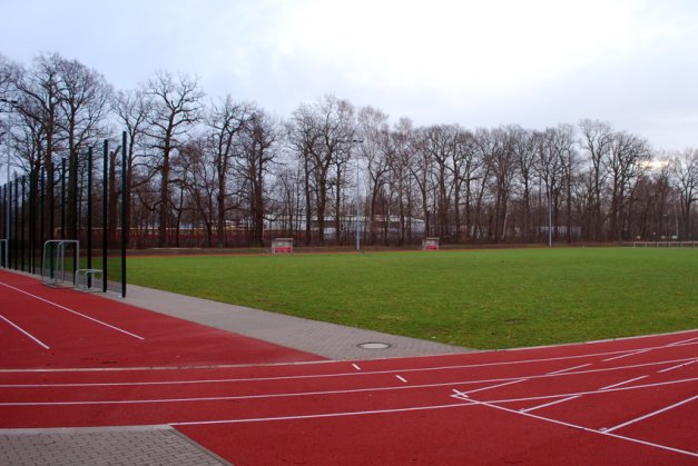 eichenpark_stadion_03_eichwalde.jpg